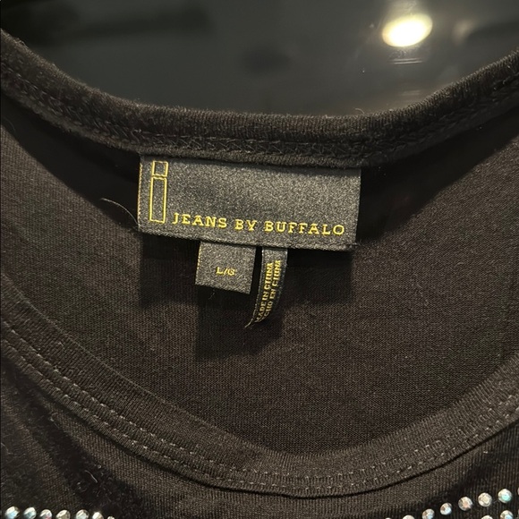 Black and Silver Embellished Top - Picture 2 of 3